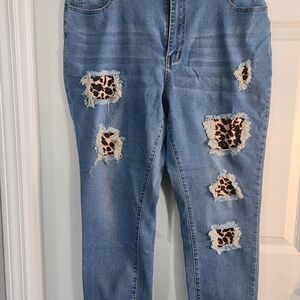 SHEIN Blue Distressed Straight Leg Jeans with Leopard Patches